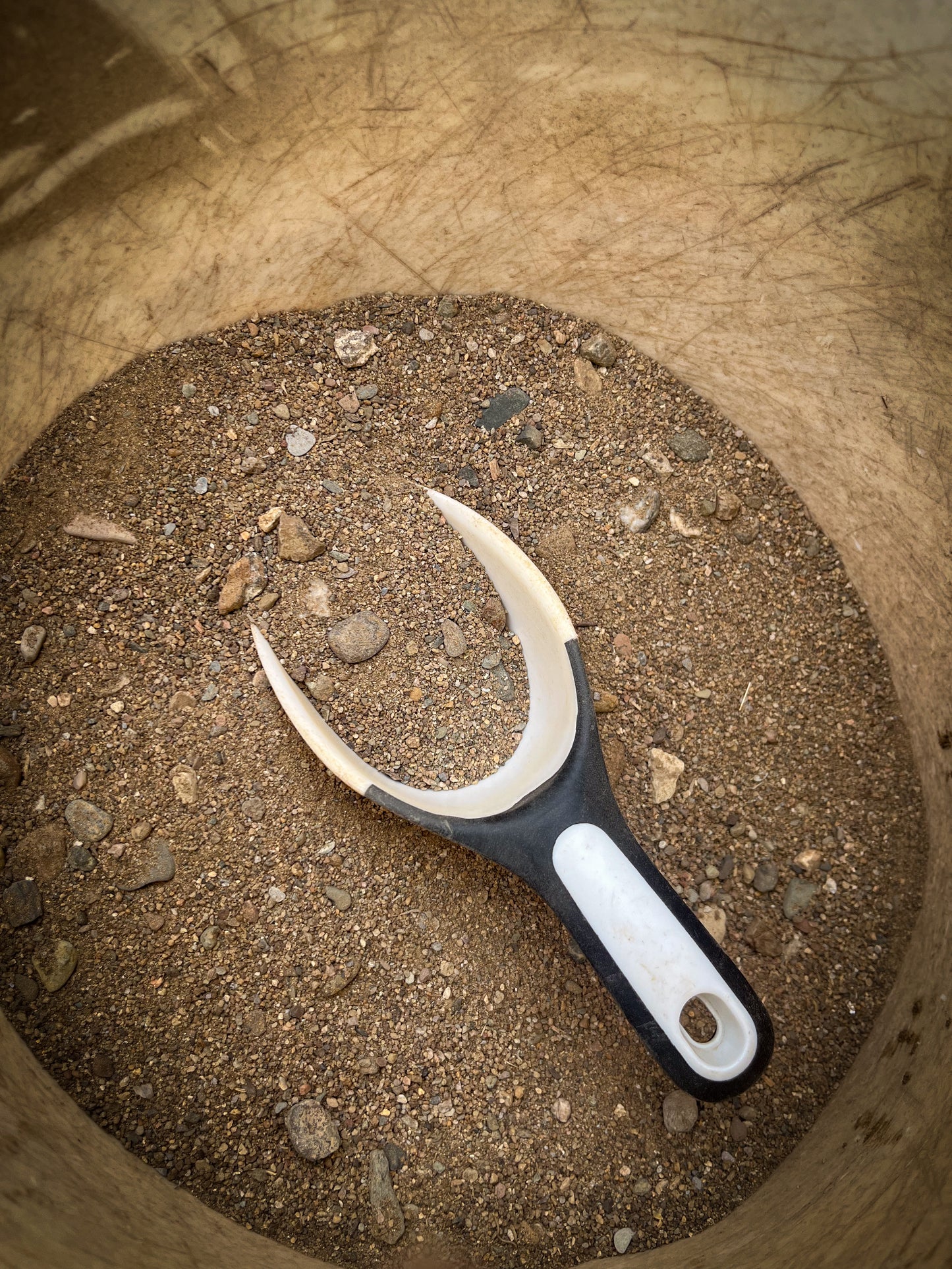 NEW! ©Andy K's K-Dirt  RAW 1 Lb + Added Picker